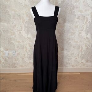Vince Camuto Black Sleeveless Maxi Dress